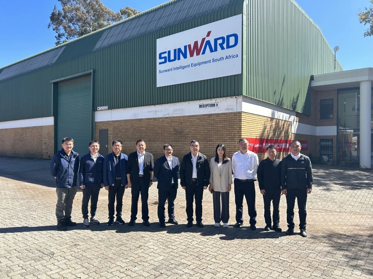 广州工控集团总司理王福铸率队考察3044am永利集团智能南非子公司