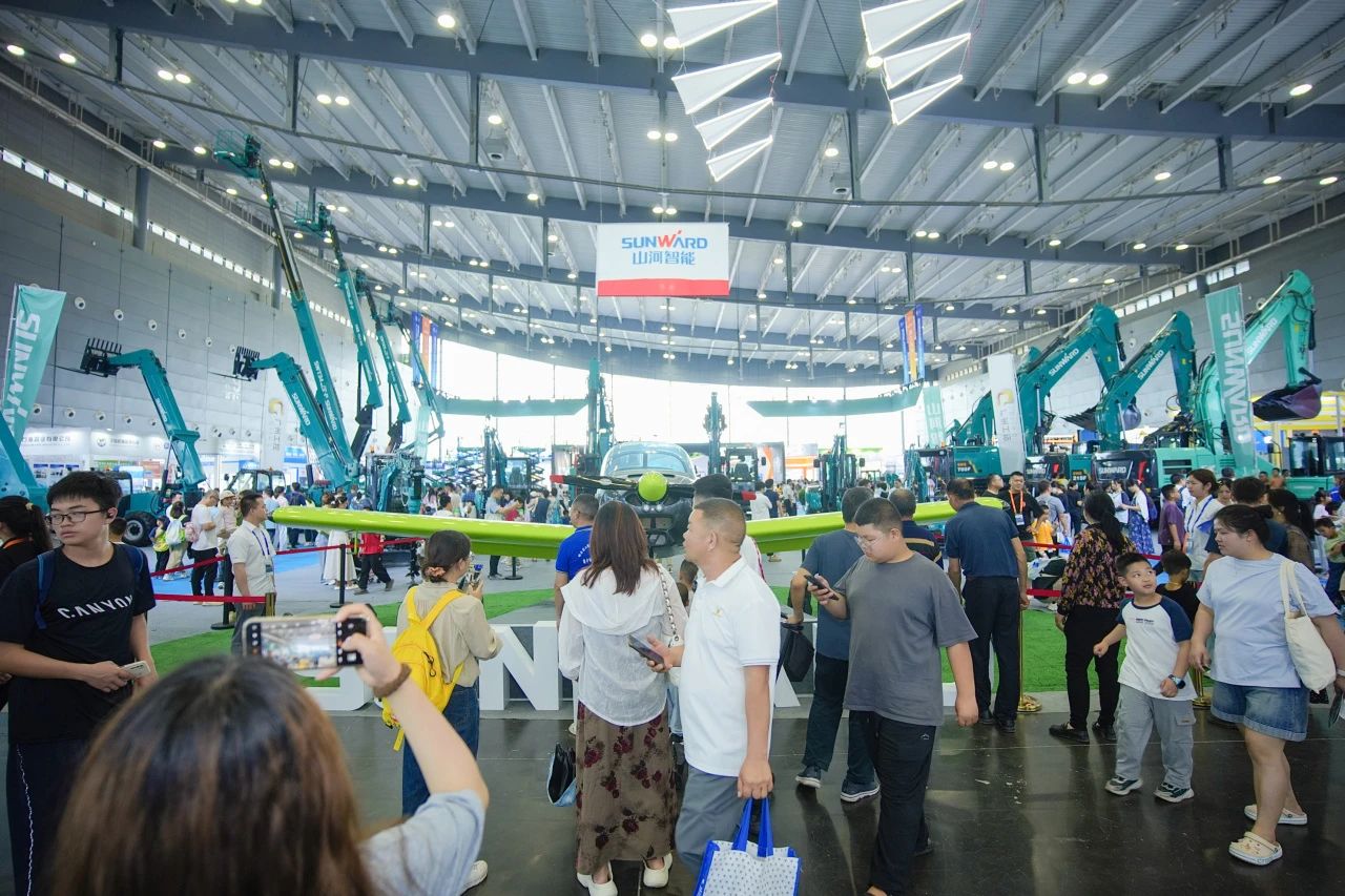 2025 CICEE | 圆满收官！3044am永利集团智能展区亮点精彩回首