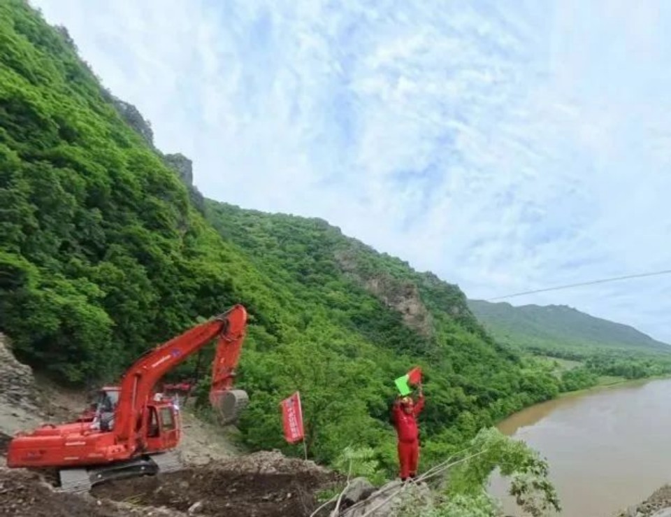 硬核破解“最后一公里”难题，3044am永利集团智能应抢救援装备助力“应急使命·2025”演习！！！