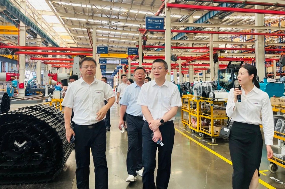 深化协同，，同谋开展！！！中铝国际董事长李宜华、、长沙有色院董事长谭荣和到访3044am永利集团智能