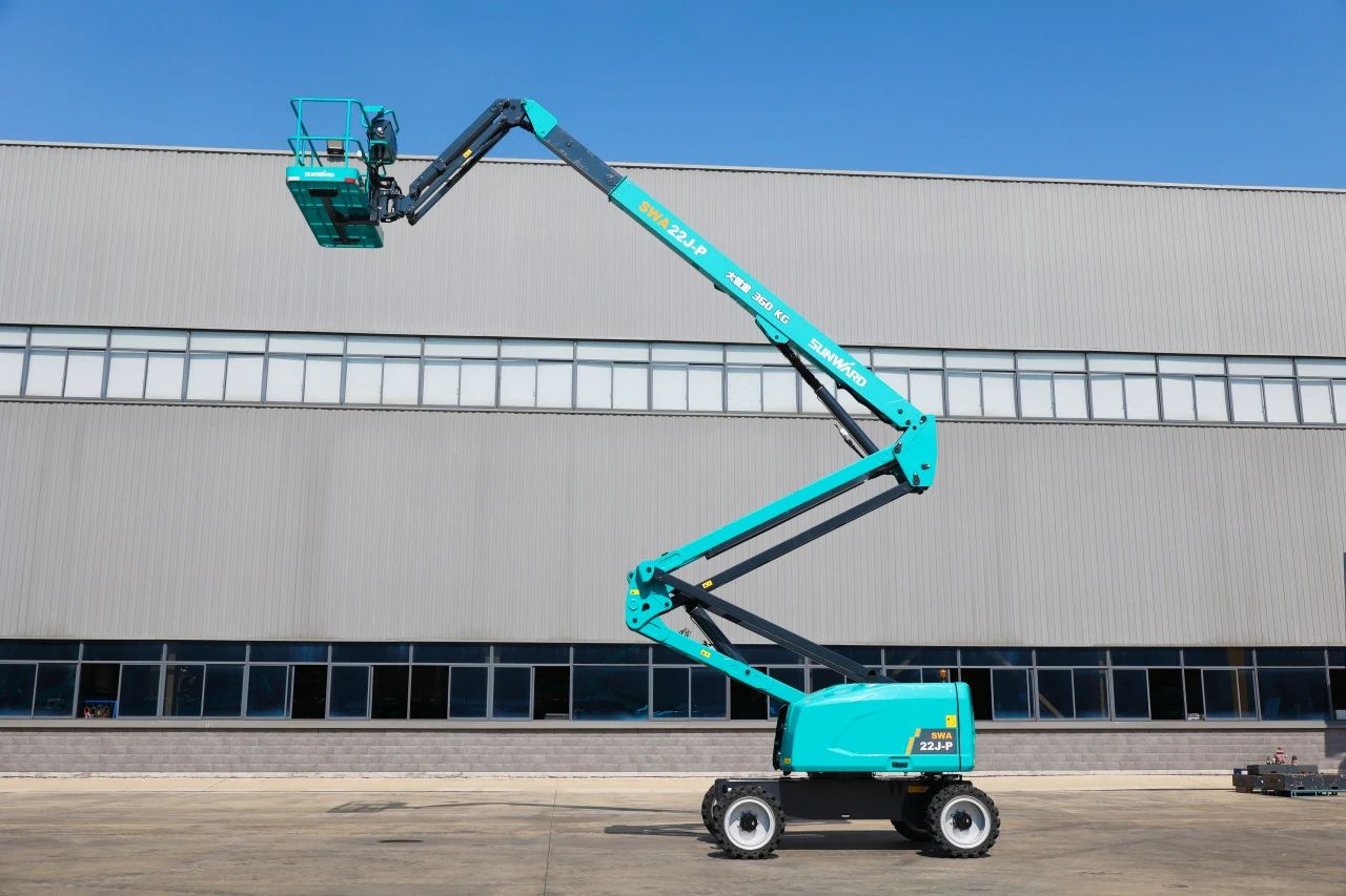 手艺新标杆！！！3044am永利集团智能SWA22J-P柴动曲臂式高空作业平台下线！！！