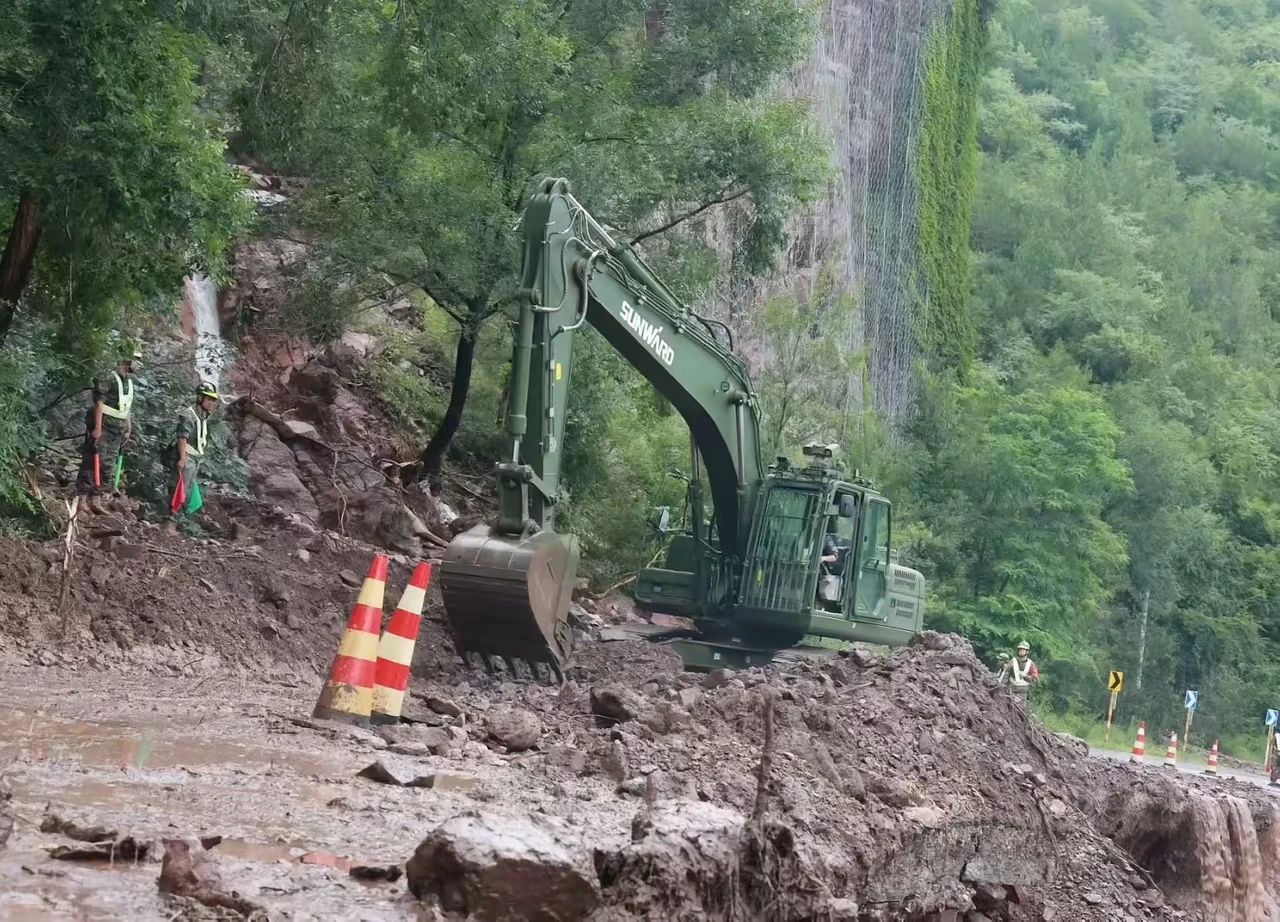 关注！3044am永利集团智能应抢救援装备助力武警冲锋北京暴雨抢险救灾一线！