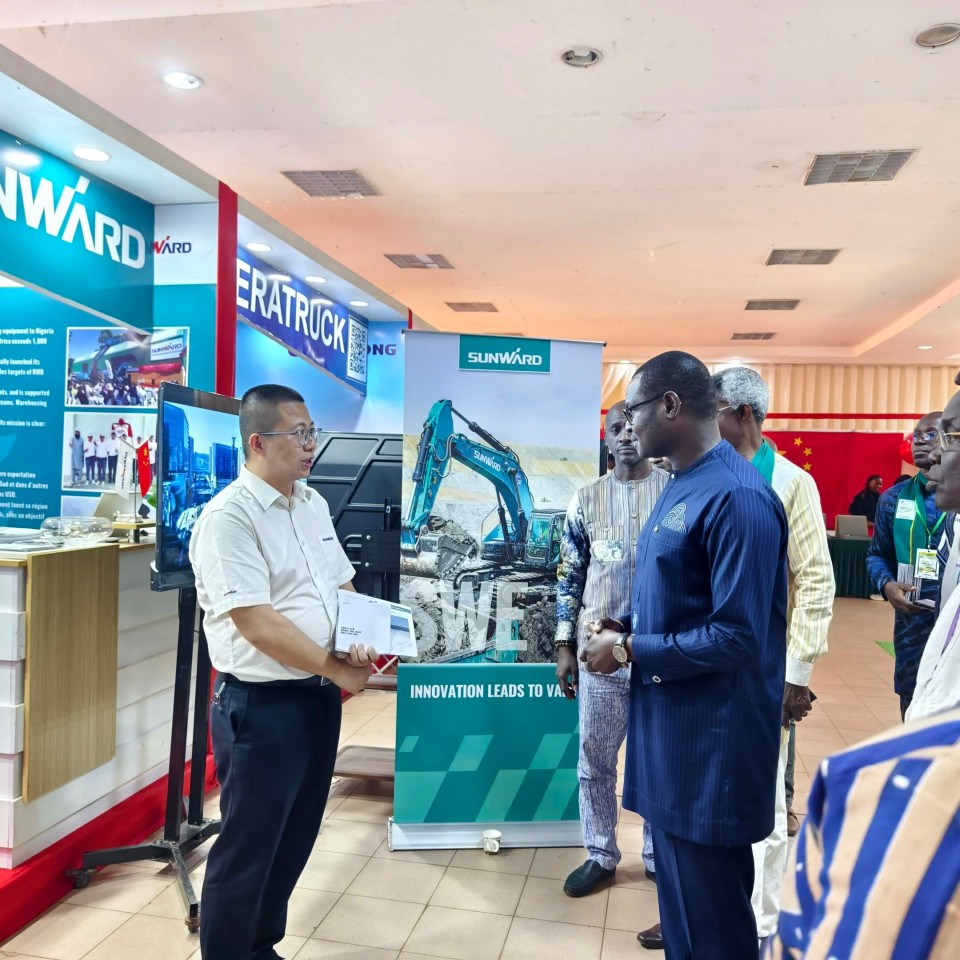 3044am永利集团智能亮相首届“投资布基纳法索”国际论坛