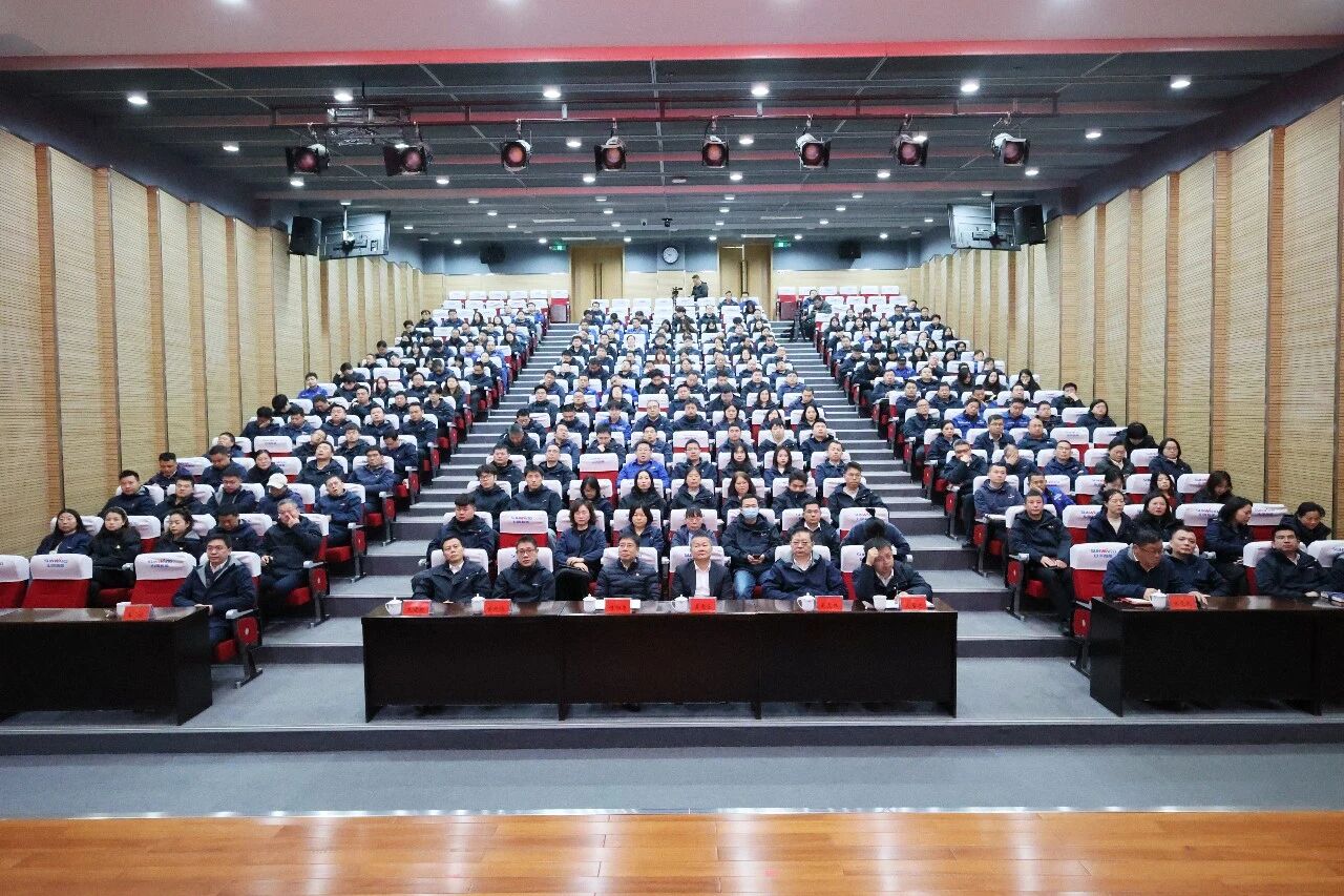 3044am永利集团智能组织集中收看十四届天下人大四次聚会开幕会